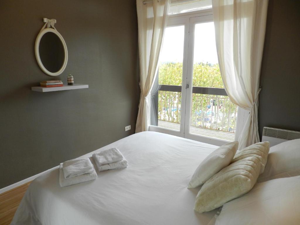 Appartement Le Saint Michel - Les Balcons De La Cite Carcassonne Esterno foto